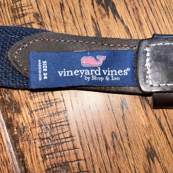 Vineyard Vines Belt size 34 - Picture 3 of 5
